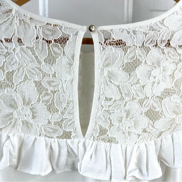 Wayf Long Sleeve Lace Detail White Ivory Blouse Size Medium - Picture 7 of 9